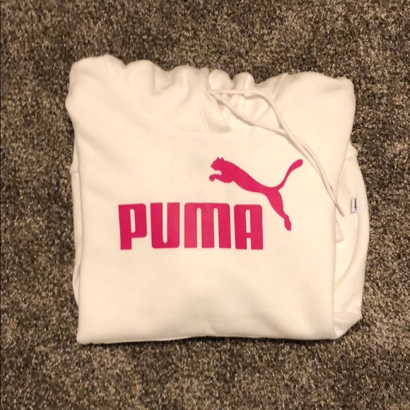 Puma Tops - Puma sweatshirt